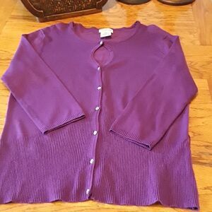 8 for $20 George Size Large Sweater -> George size large sweater